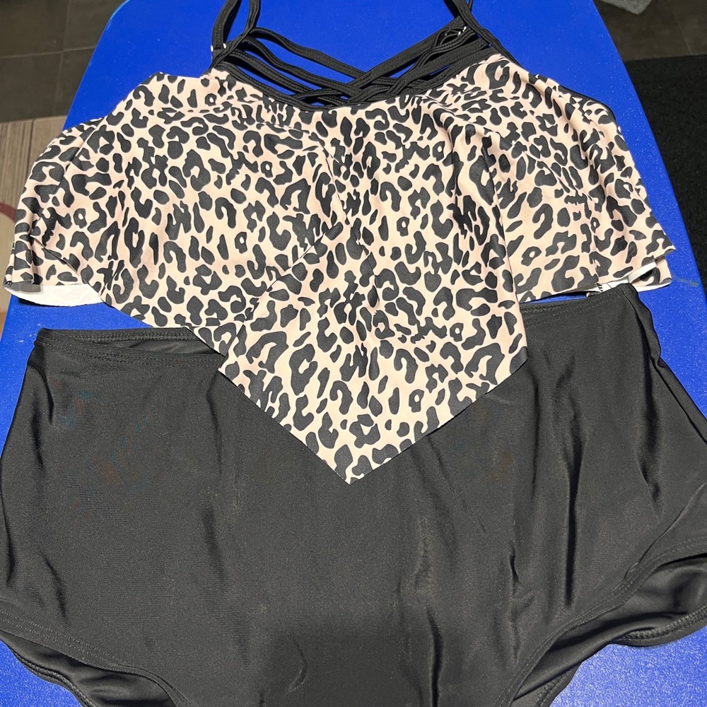 New Boutique size 14 Cheetah Bikini